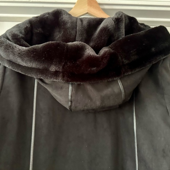 Mar Lo Jackets Artic Warmth Insulated Trench Coat W Faux Fur size 12 Hooded - Picture 4 of 9